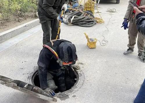 保定抽化粪池公司分享管道气囊封堵的原理。