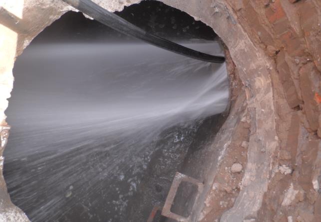 保定抽化粪池公司为您专业解答下管道清淤的知识